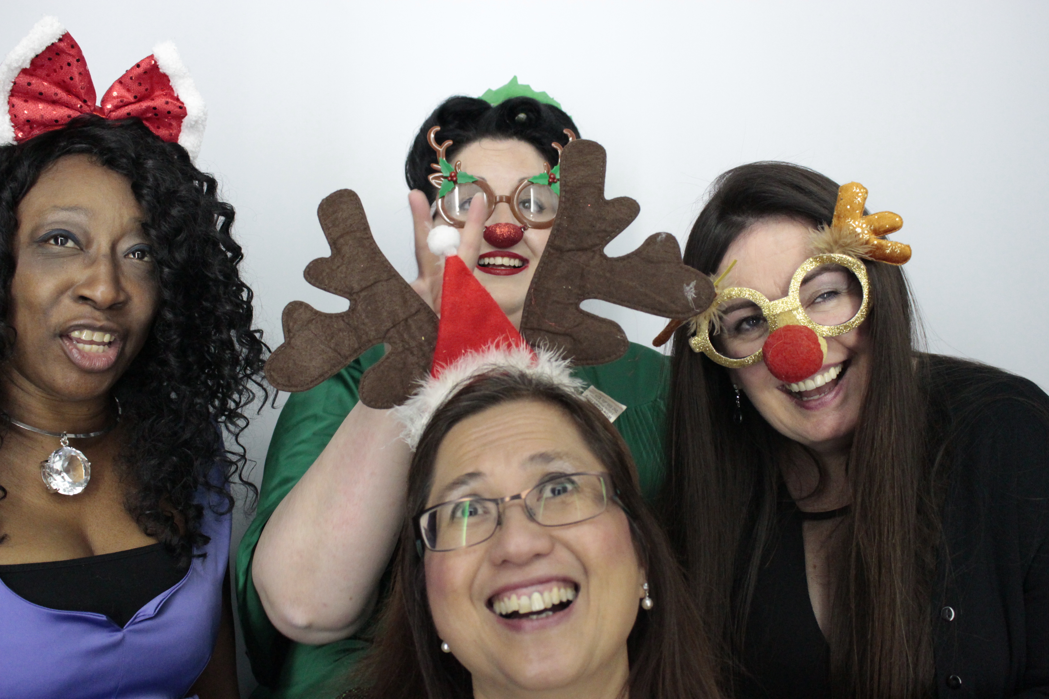 Siemens Christmas Party | View more photos from the event at gallery.myphotoboothexperience.co.uk/u/MyPhotoBoothExperienceLtd/Siemens-Christmas-Party-0